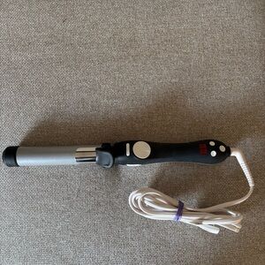 Beachwaver BW1138 S1.25 Ceramic Rotating 1.25" Curling Iron